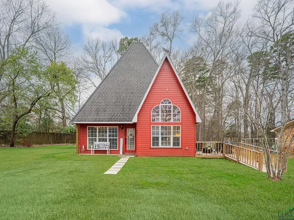 421 S White Oak Rd, White Oak, TX 75693