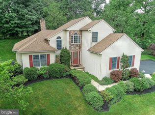 6507 Carmen Ct, Harrisburg, PA 17112
