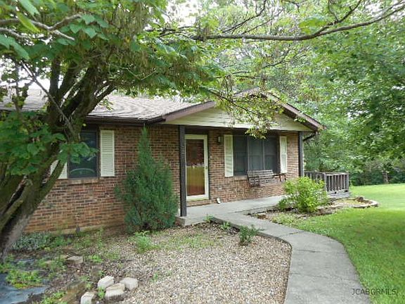2nd image of 1347 S Summit Dr