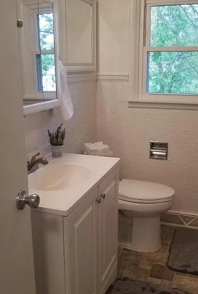 507 E Sanders St — Photo 29