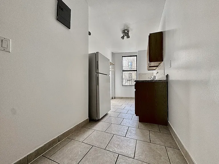86 Haven Ave #51 — Photo 4