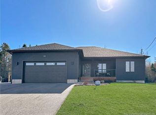 11 Oriole Ln, Quispamsis, NB E2E 0S6