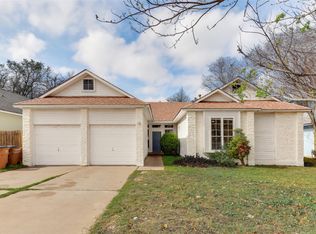 12606 Hunters Chase Dr, Austin, TX 78729