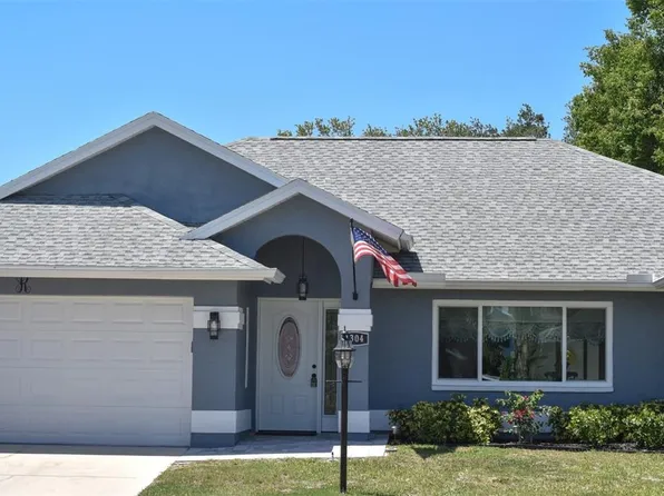 2304 Seattle Slew Dr, Sarasota, FL 34240