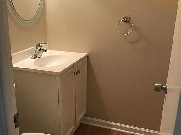 5th image of 103 Creekside Dr