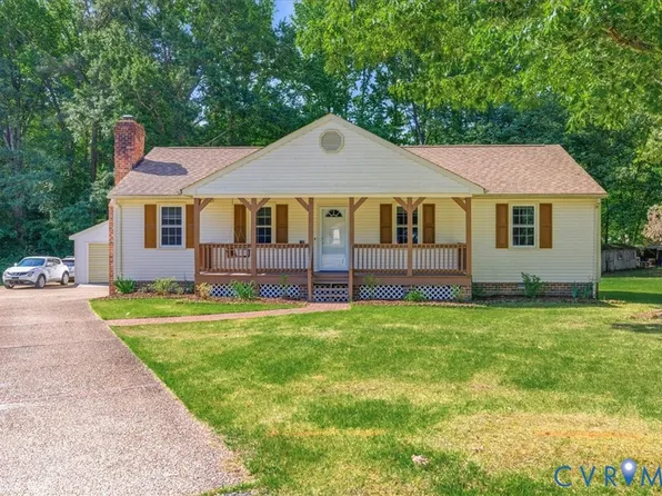23811 Sparrow Ct, North Dinwiddie, VA 23803