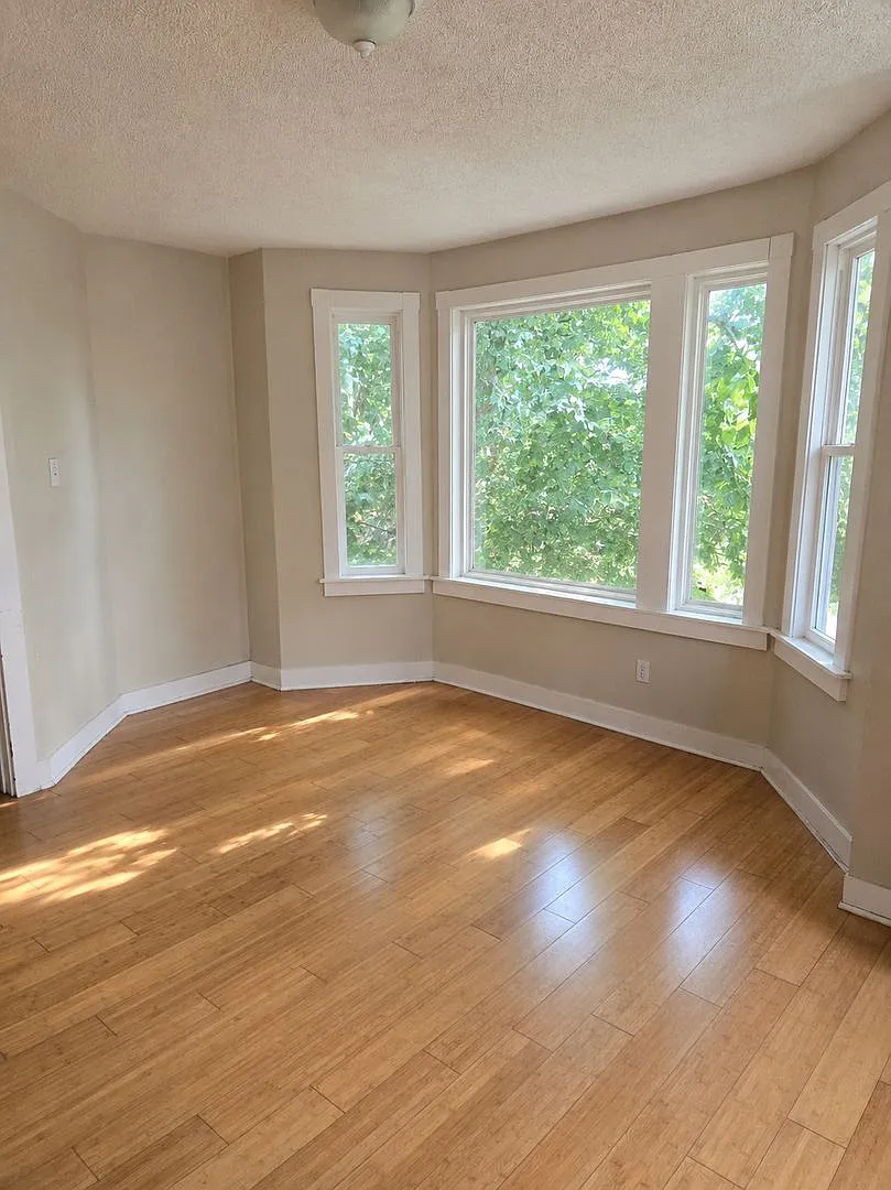 1607 Methyl Street — Photo 1