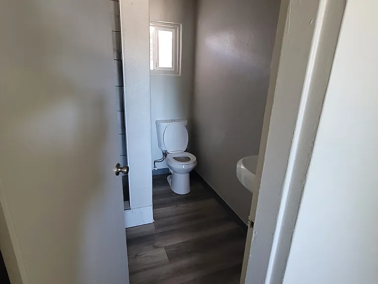 449 S Park St #2 — Photo 4