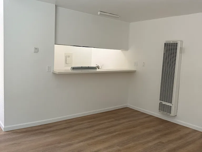 1141 E Foothill Blvd #5 — Photo 3
