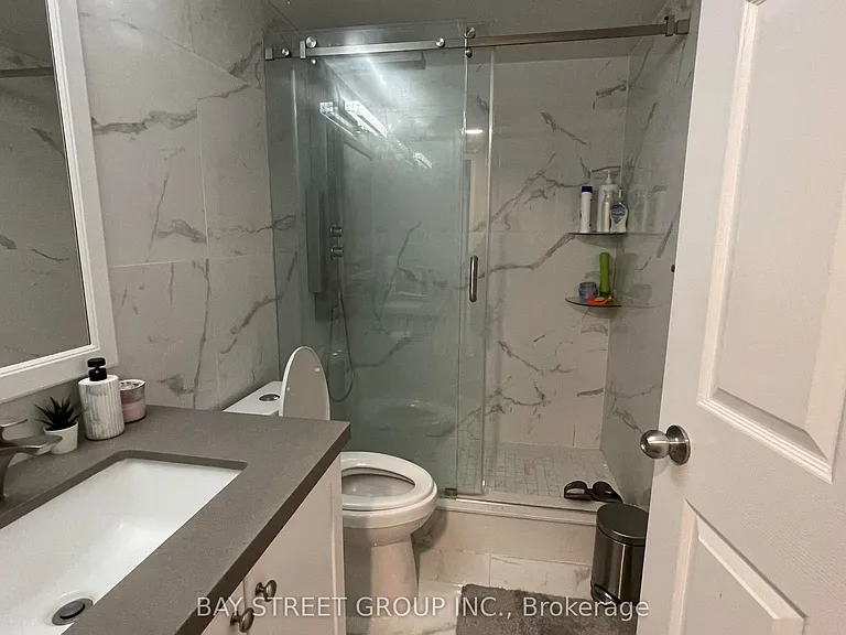 7905 Bayview Ave #423 — Photo 21