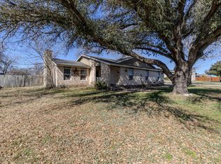 61 Family Cir, Hutto, TX 78634