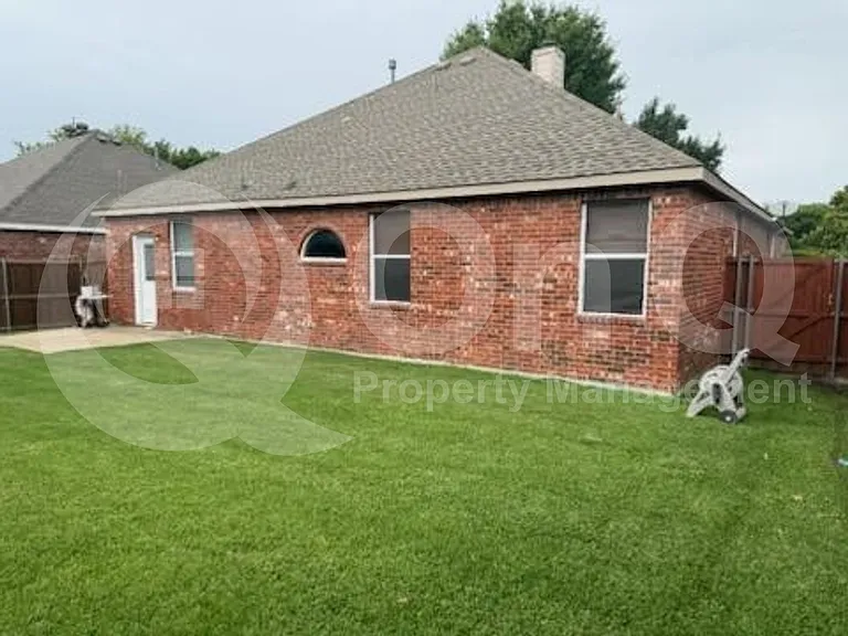 6513 Cartier Ct — Photo 19