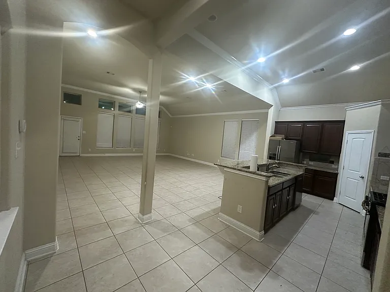 4122 Astoria Manor Ln — Photo 9