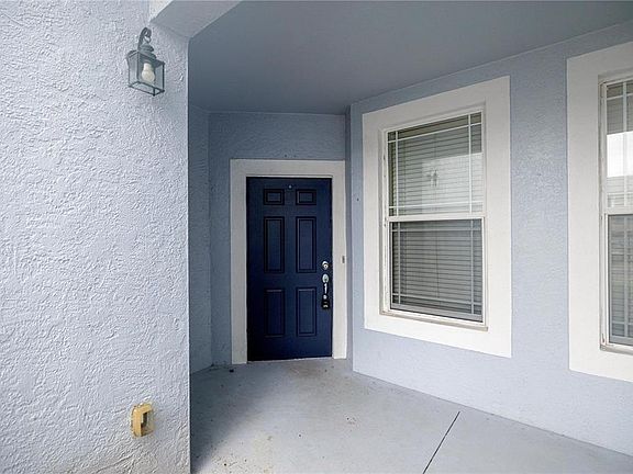 3rd image of 4555 SW 52nd Cir APT 105