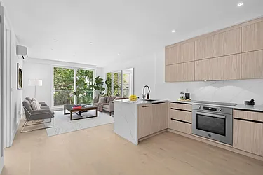 499 Van Buren Street in Stuyvesant Heights
