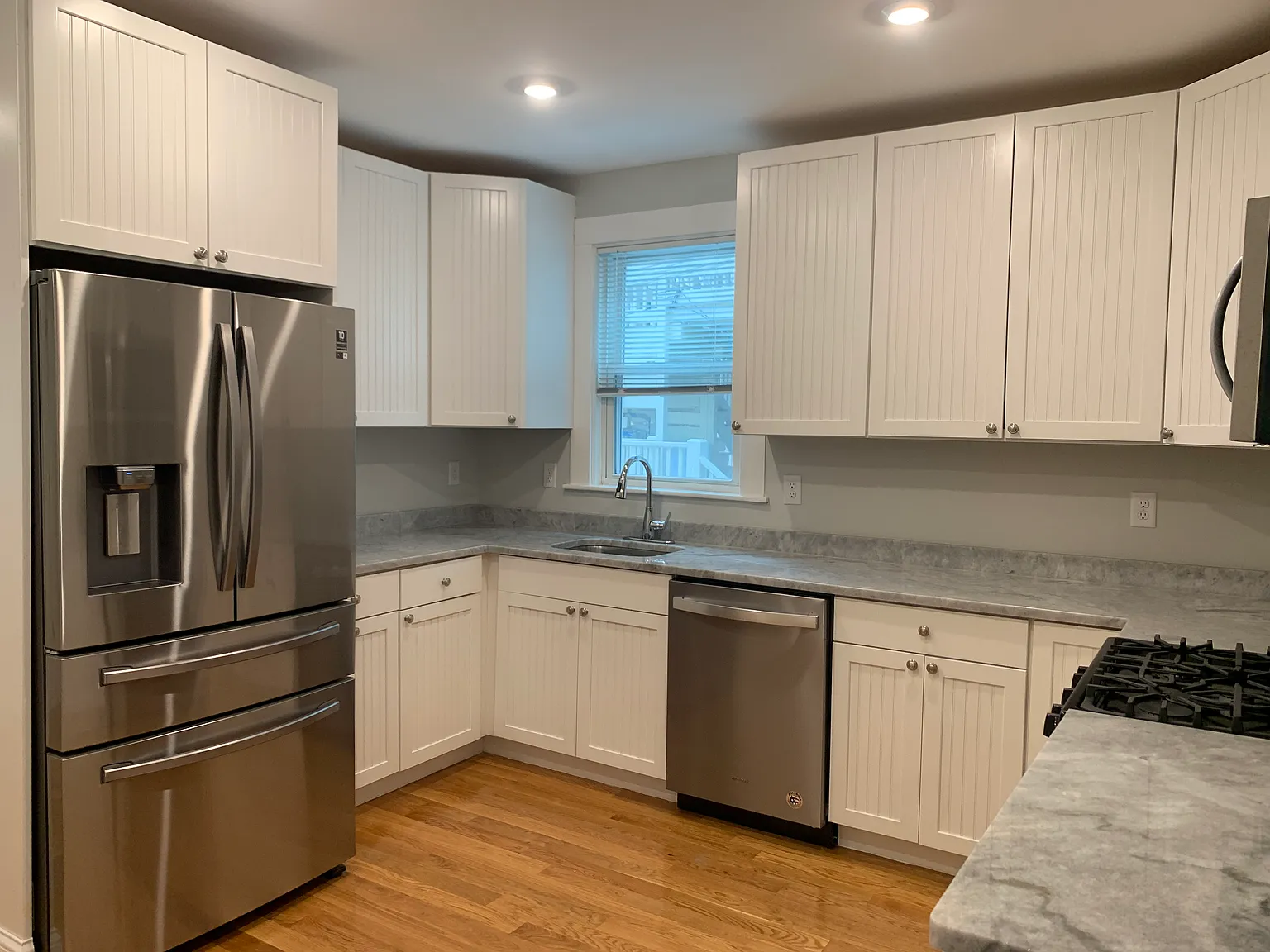 307 Highland Ave - 1 — Photo 2