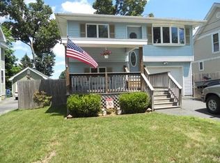 107 Wollaston St, Springfield, MA 01119