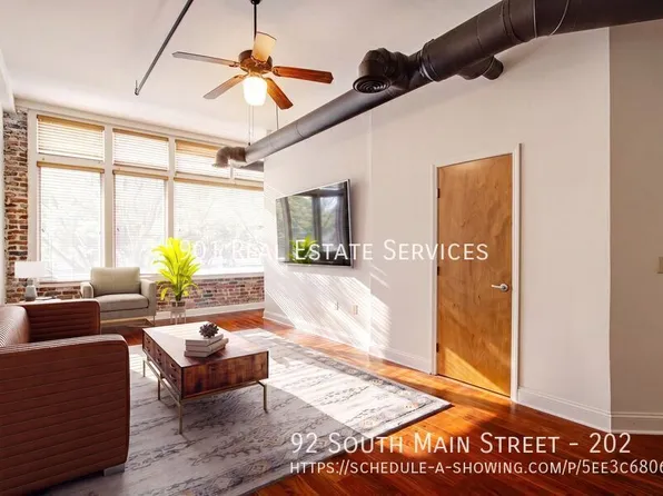92 S Main St APT 202, Memphis, TN 38103