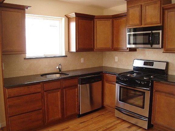3rd image of 3089 Wissman Ave