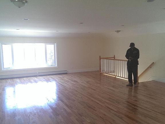 5th image of 654 E 180th St