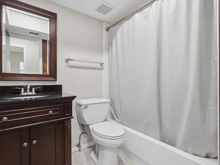 14505 Farm Hills Pl — Photo 5