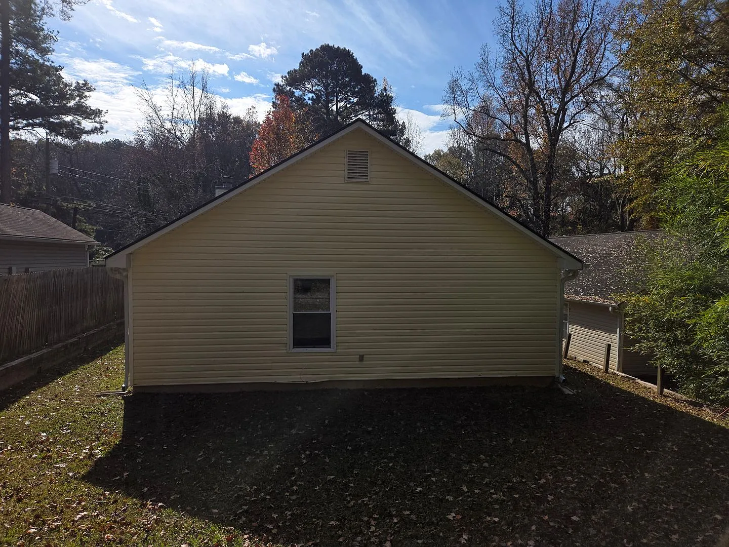 Beautiful 3 bedroom home located in Atlanta — Photo 4