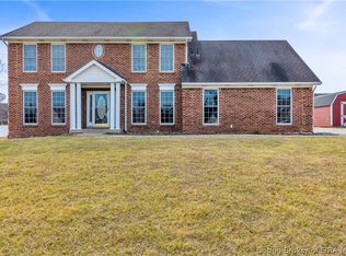 1085 Emerald Dr, Scottsburg, IN 47170
