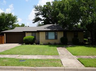 917 De Witt Cir, Dallas, TX 75224
