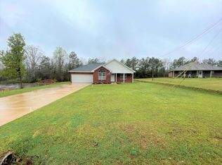 402 Thornton Dr, Columbus, MS 39702