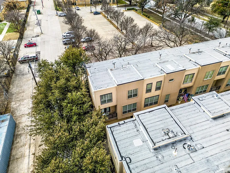 4050 McKinney Ave #12 — Photo 35