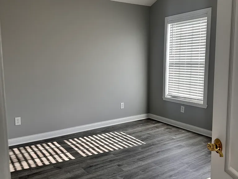 605 Mannington Pl — Photo 34