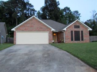 920 Vicki Ln, Texarkana, AR 71854