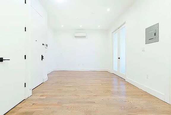 2nd image of 142 Manhattan Ave #3A