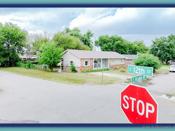 1201 E Atlanta Ave, Davis, OK 73030
