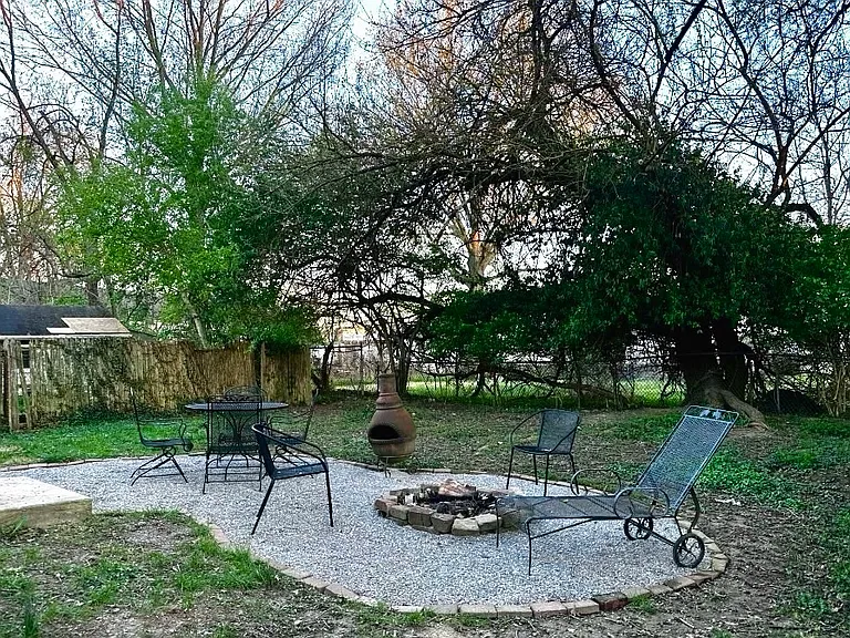 1 Cottage Ct — Photo 4