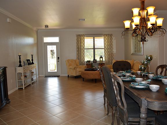 Formal living & dining