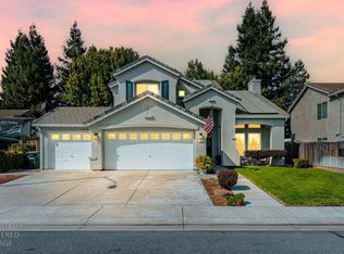 934 Fallbrook Ct, Escalon, CA 95320