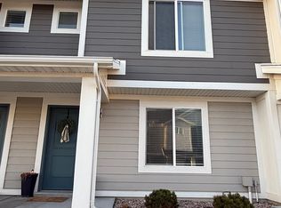946 E Thunderbolt Ct, Layton, UT 84040