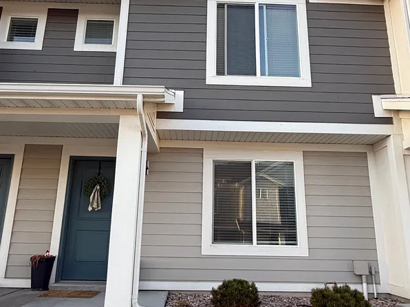 946 E Thunderbolt Ct, Layton, UT 84040