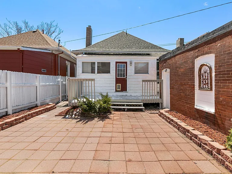 509 W 8th Ave — Photo 23