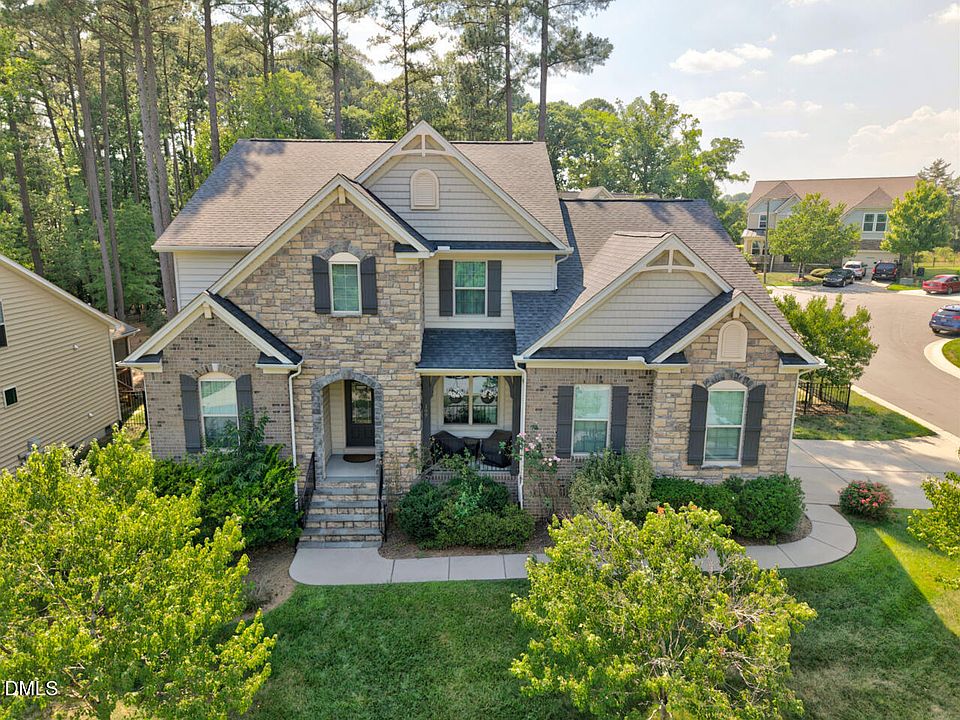 1st image of 109 Hico Way