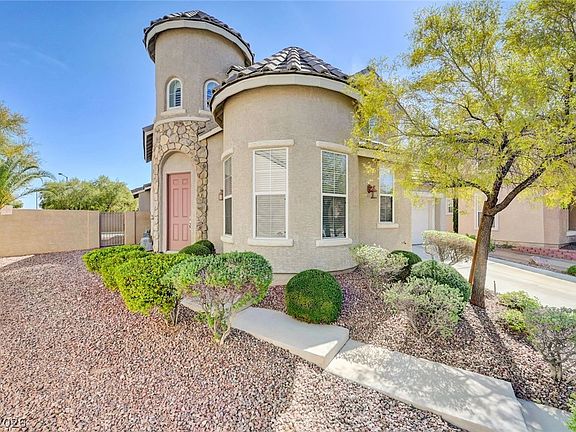 2nd image of 2460 Summer Home St