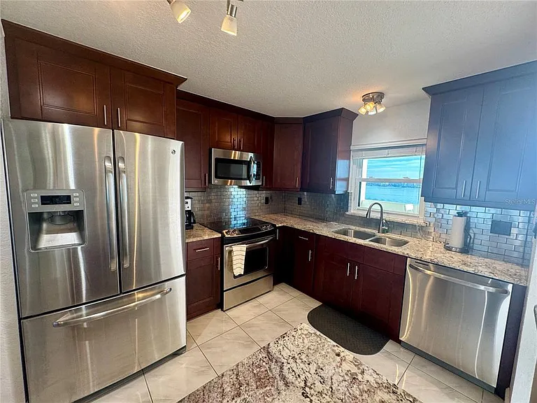 1230 Gulf Blvd #1402 — Photo 10