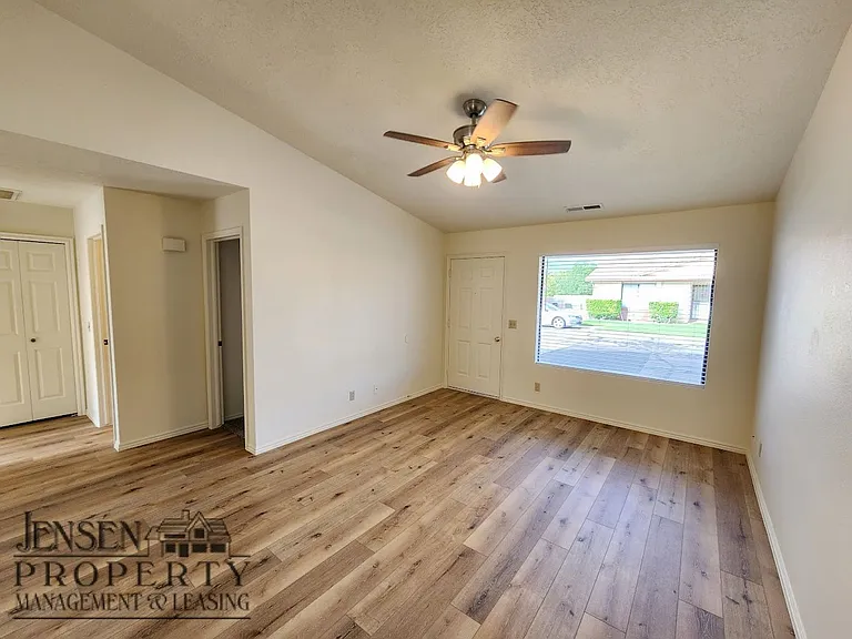 1075 N 1400 W #38 — Photo 4