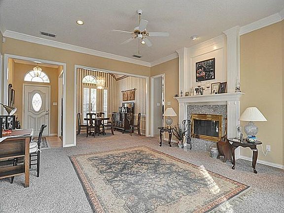 2nd image of 3204 Summergrove Dr