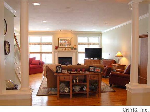 2nd image of 4294 Trout Lilly Ln