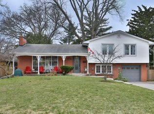 377 Arden Cres, Burlington, ON L7L 2A7