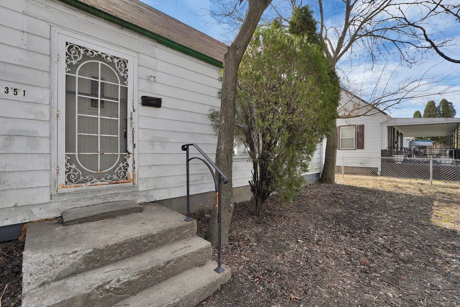 1351 E 16th Ave photo 1