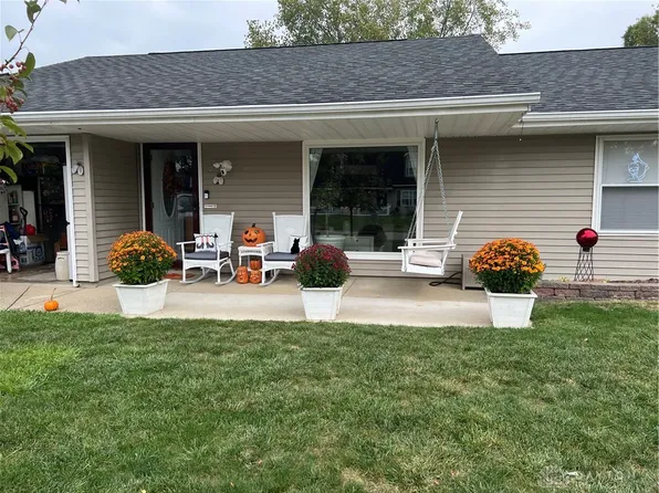 74 Gibraltar Dr, Germantown, OH 45327