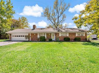 148 County Road 2010, Clarksville, TX 75426